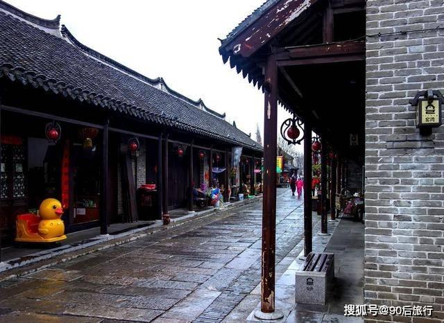 一夜之间,朋友圈被我的同事刷屏了!